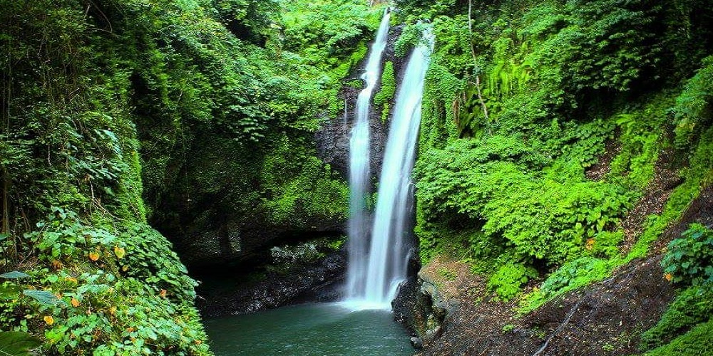 ALING - ALING WATERFALL | BALI INTEREST PLACE | BALI GOLDEN TOUR