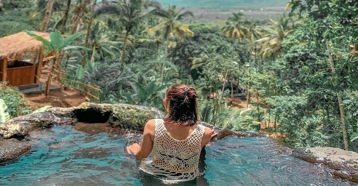 GEMBLENG WATERFALL | INFINITY ROCK POOL WATERFALL | BALI GOLDEN TOUR