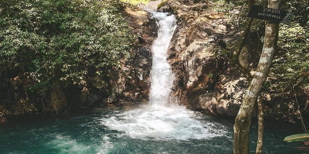 BALI KROYA WATERFALL | BALI INTEREST PLACE | BALI GOLDEN TOUR