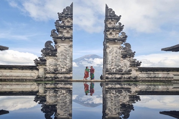 Bali VW Safari Tour | Lempuyang Temple - Gate of Heaven