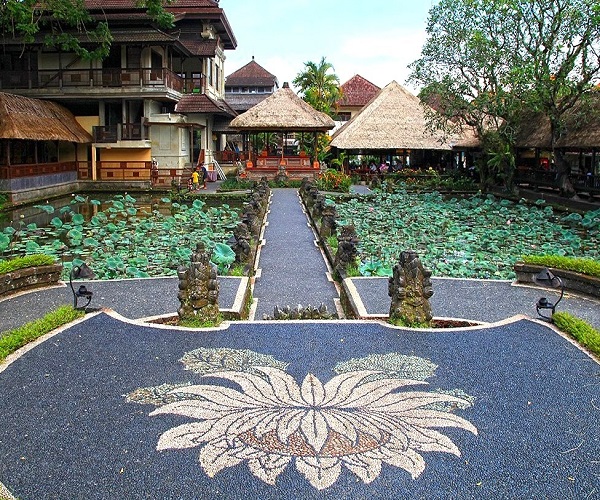Saraswati Temple Ubud | Gianyar Places of Interest | Bali Golden Tour