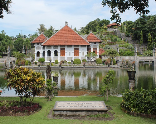 East Bali Tour | Taman Sukasada (Ujung Water Palace) | Bali Golden Tour